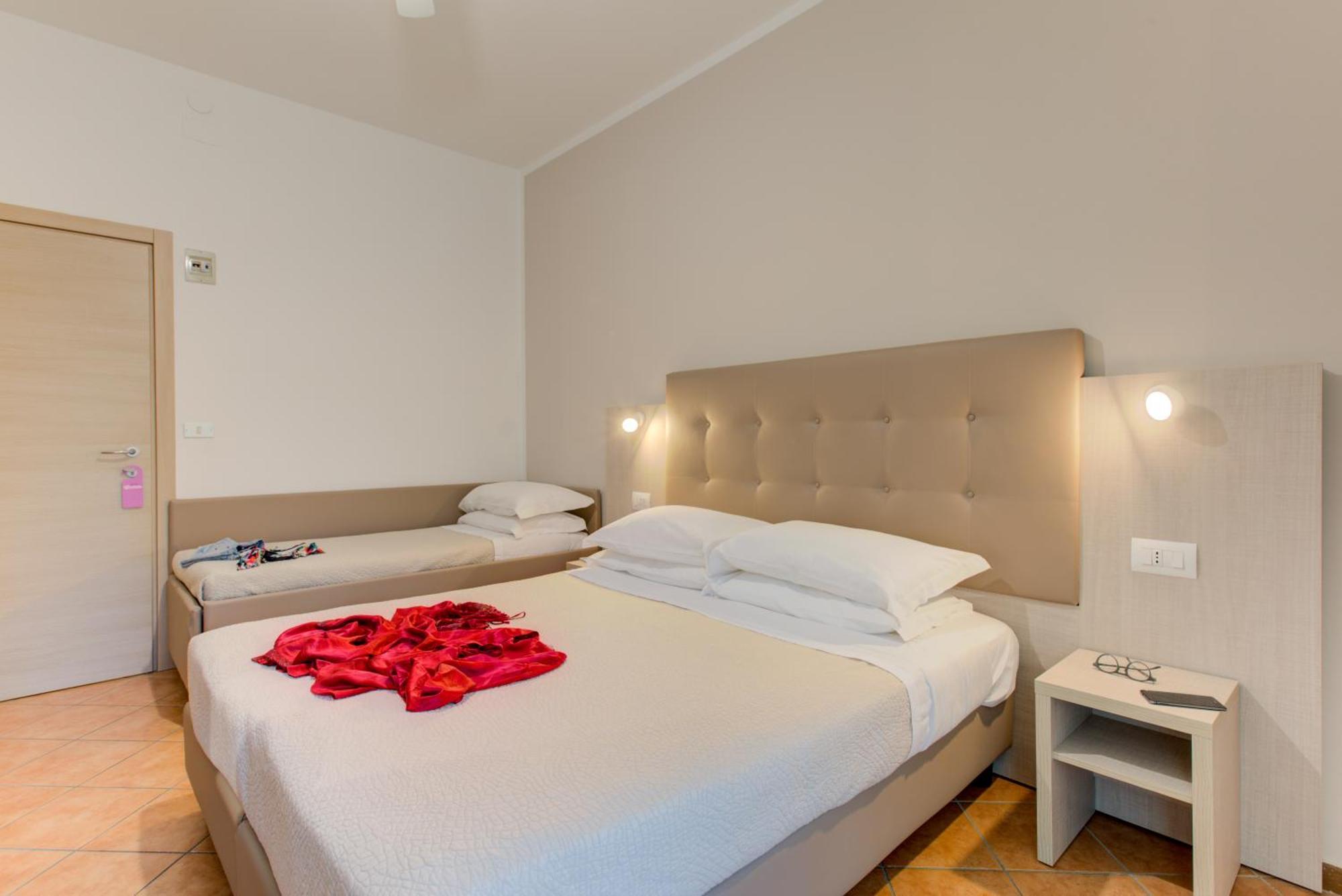 Hotel Cimarosa Riccione Cameră foto